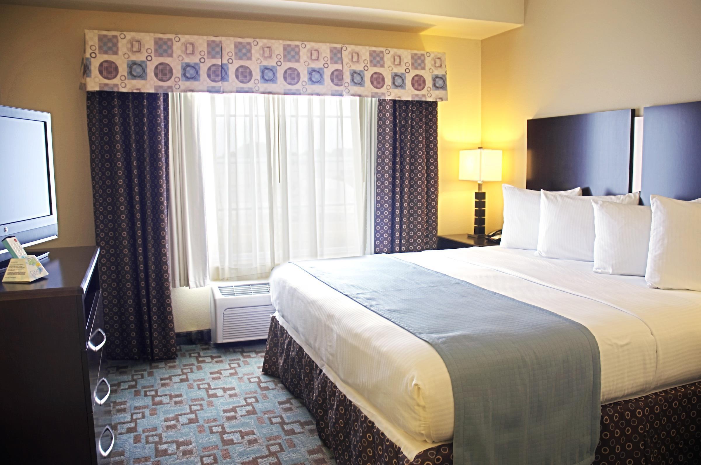 Best Western Plus Eastgate Inn & Suites Wichita Ruang foto